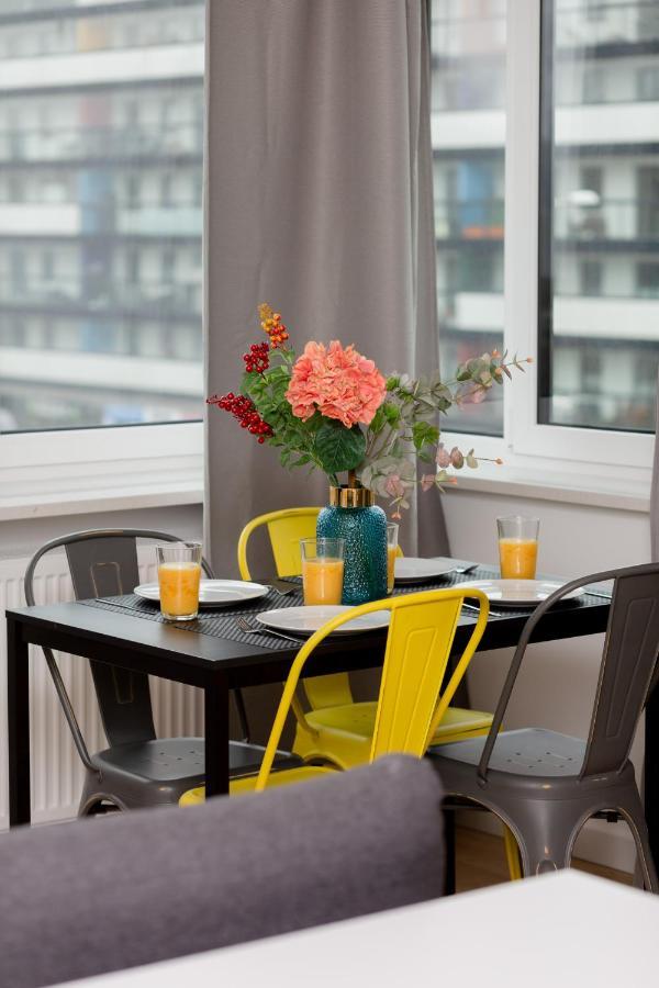 Artistic Żoliborz Apartments by Renters Warszawa Zewnętrze zdjęcie